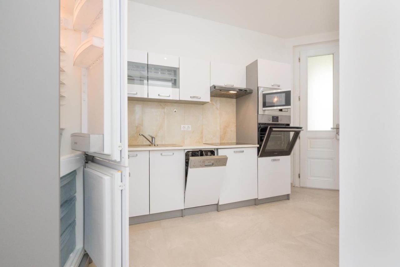 Donaustadt Special Apartments 1220 Wina Bagian luar foto