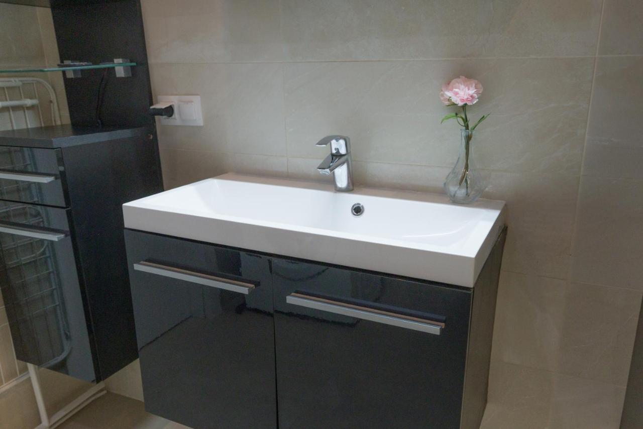 Donaustadt Special Apartments 1220 Wina Bagian luar foto